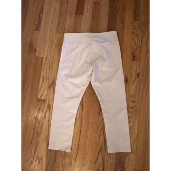 FABLETICS DEMI LOVATO M blush pink leggings crop NWT - Picture 2 of 4